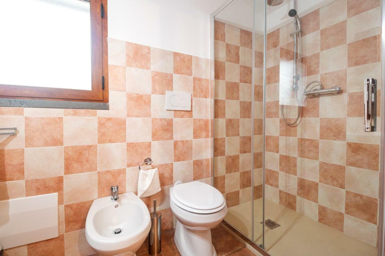 S'Ulumu Guest House Доргали Екстериор снимка