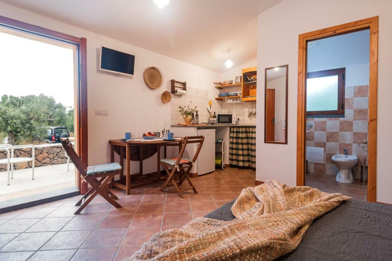 S'Ulumu Guest House Доргали Екстериор снимка