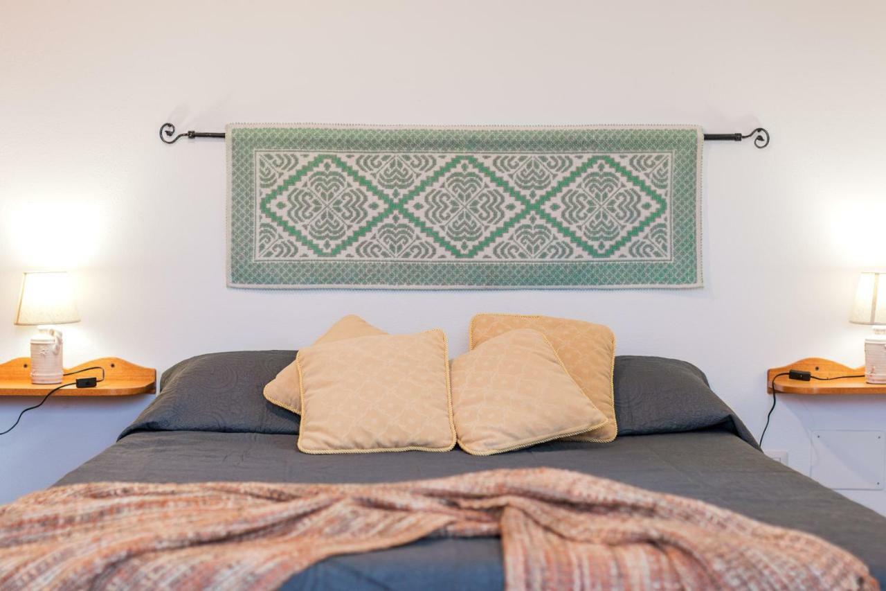 S'Ulumu Guest House Доргали Екстериор снимка