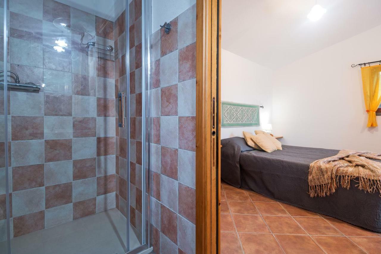 S'Ulumu Guest House Доргали Екстериор снимка