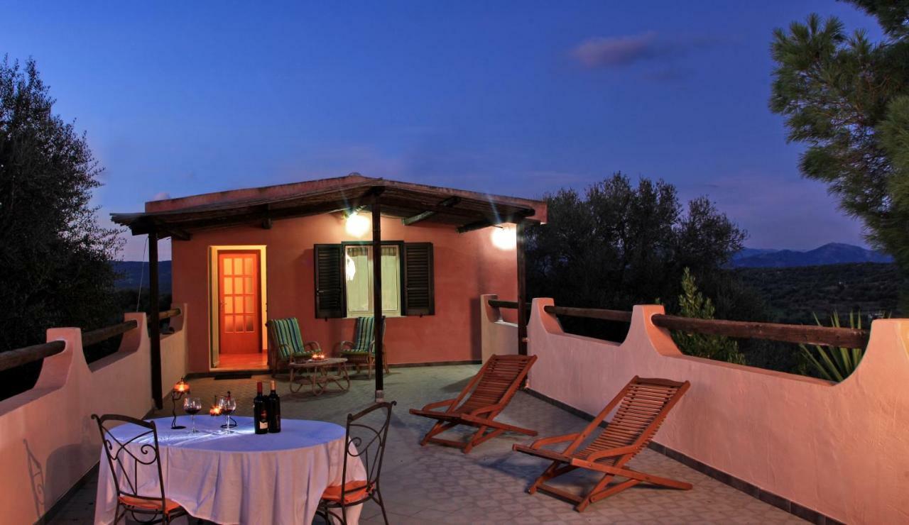 S'Ulumu Guest House Доргали Екстериор снимка