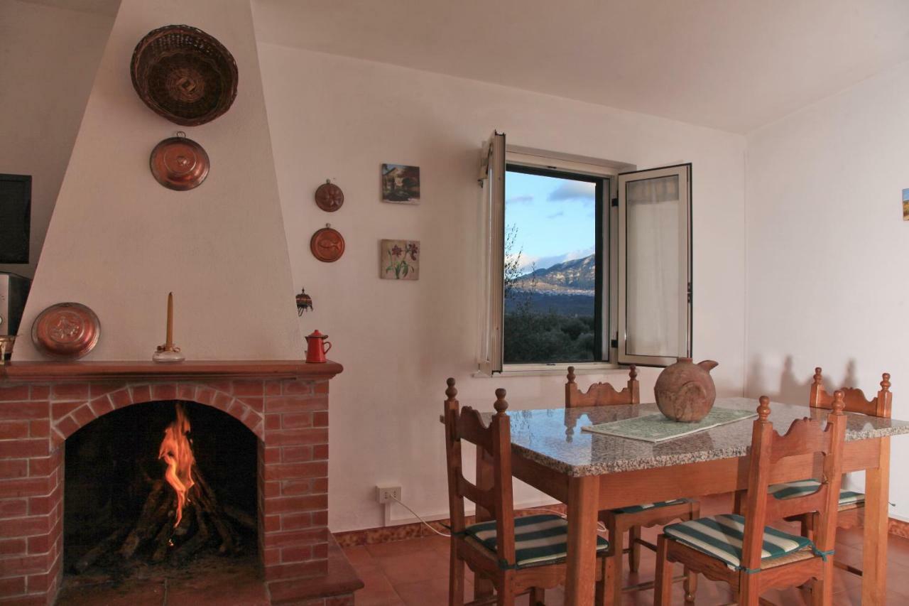 S'Ulumu Guest House Доргали Екстериор снимка